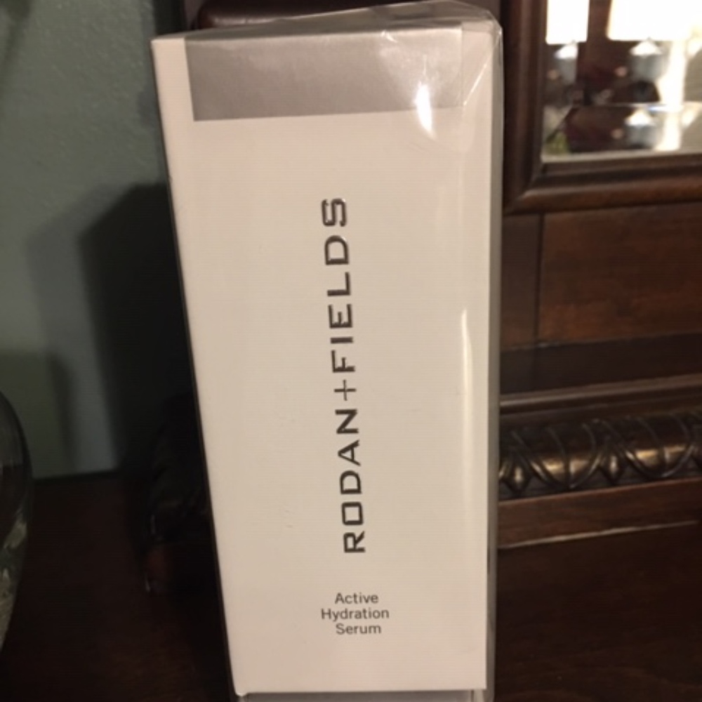 Rodan+Fields Active Hydration Serum